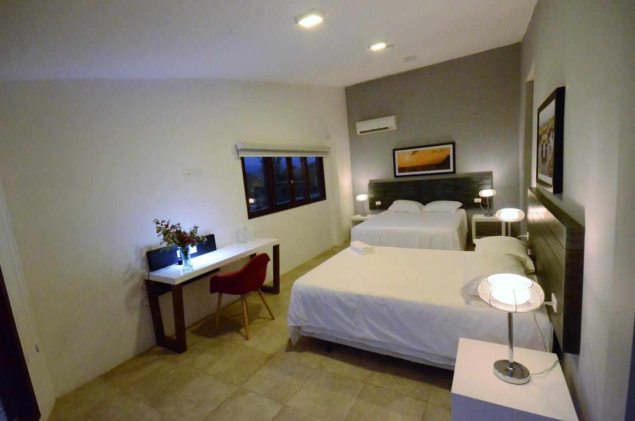 Hotel Volcano Puerto Villamil Chambre photo