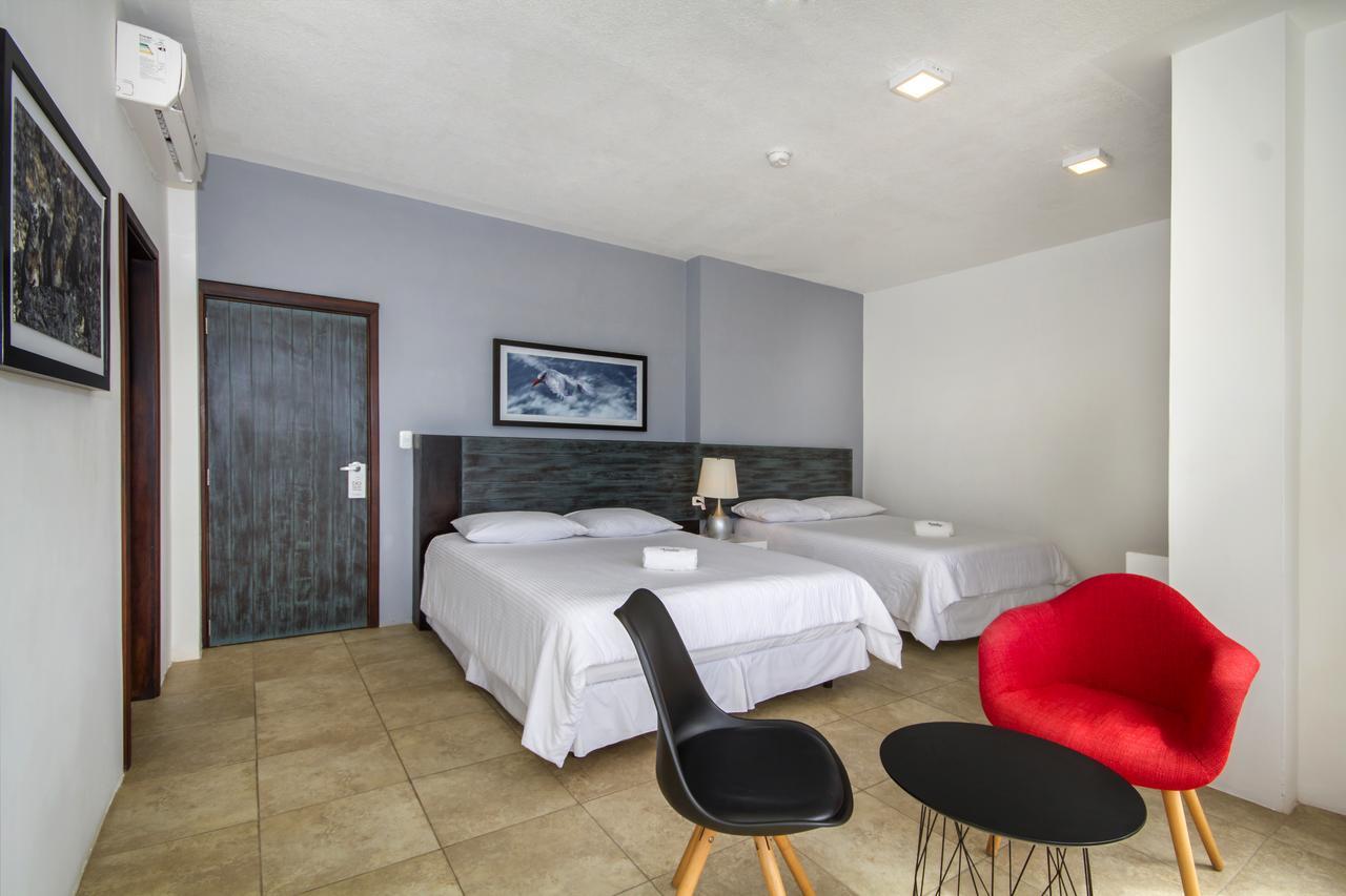 Hotel Volcano Puerto Villamil Extérieur photo