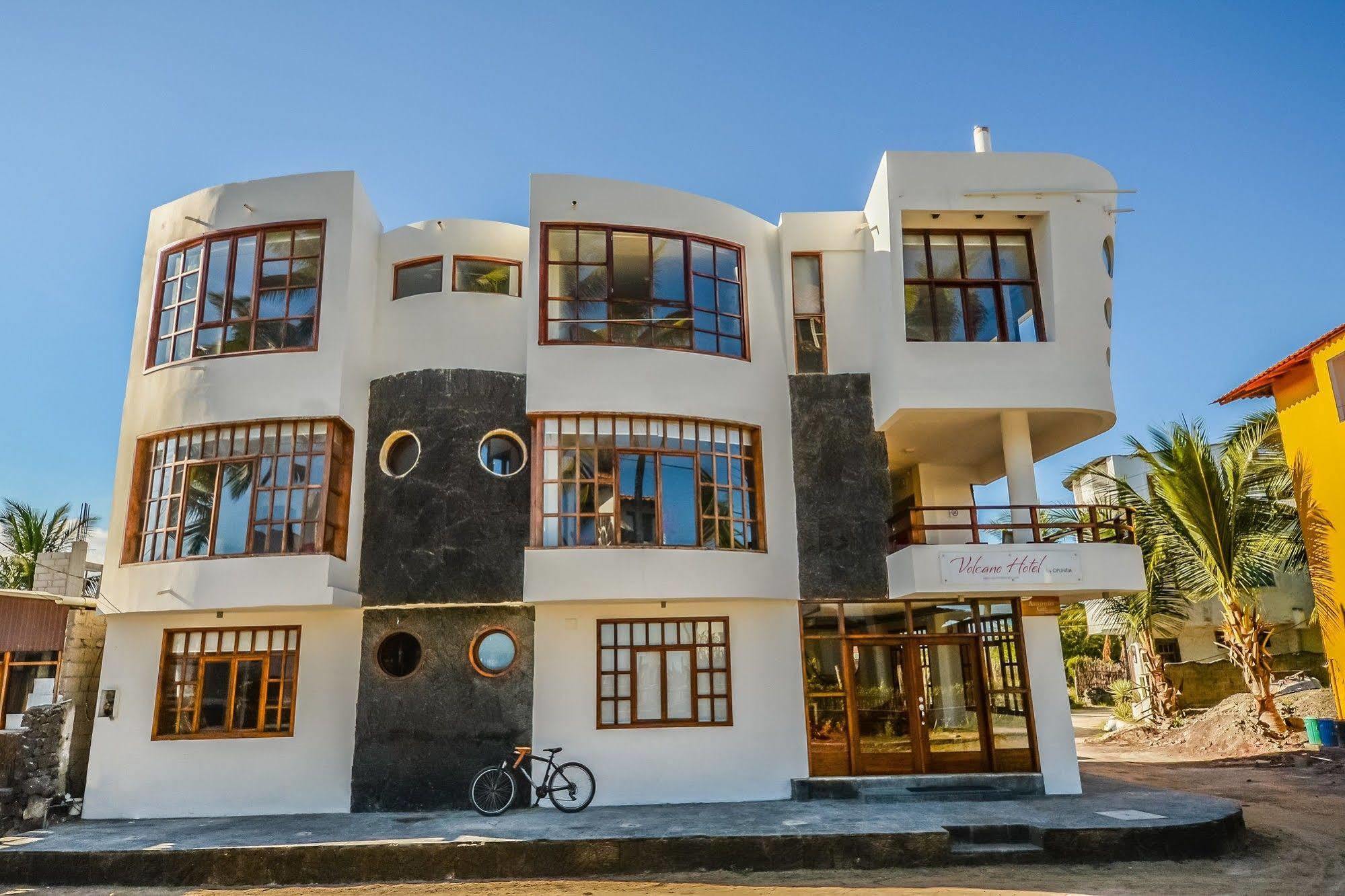 Hotel Volcano Puerto Villamil Extérieur photo